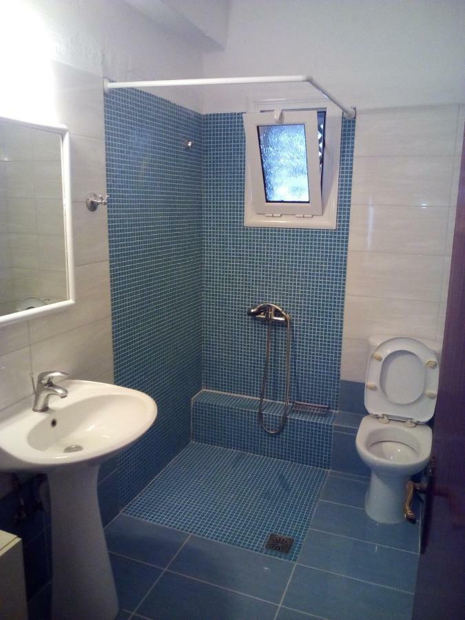 Fiona Seafront Apartments ニキアナ エクステリア 写真